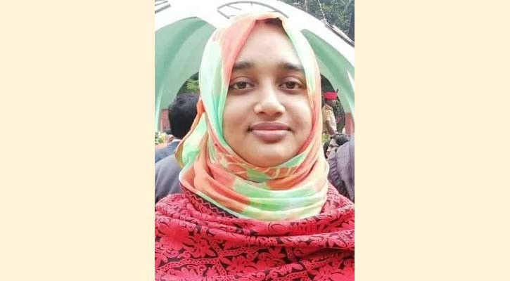 ইবি শিক্ষিকাকে নৃশংসভাবে গলা কেটে হত্যা করলেন কর্মচারী 