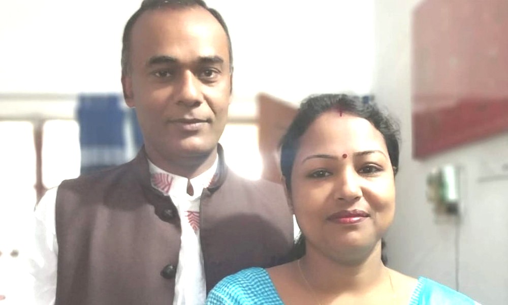 বাংলাদেশের বেতন-ভাতায় নিয়ে ভারতে থাকেন শিক্ষক দম্পতি