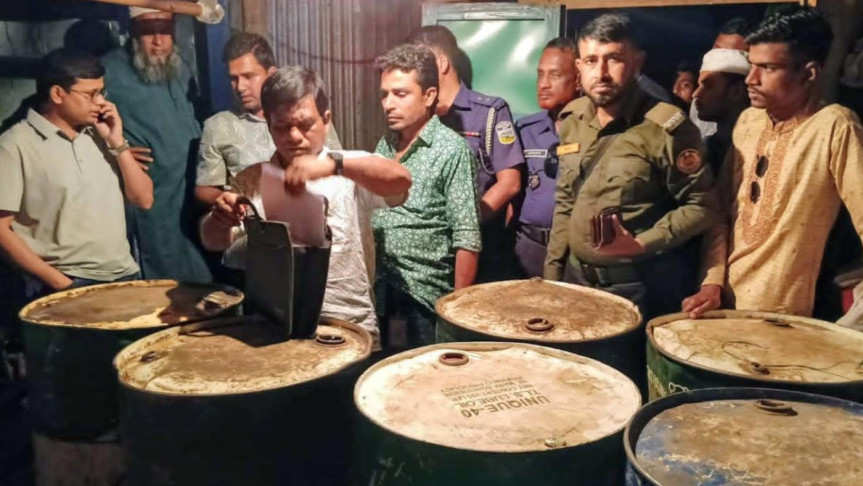 অবৈধভাবে মজুদ ৮০০ লিটার পেট্রল জব্দ, ৪০ হাজার টাকা জরিমানা