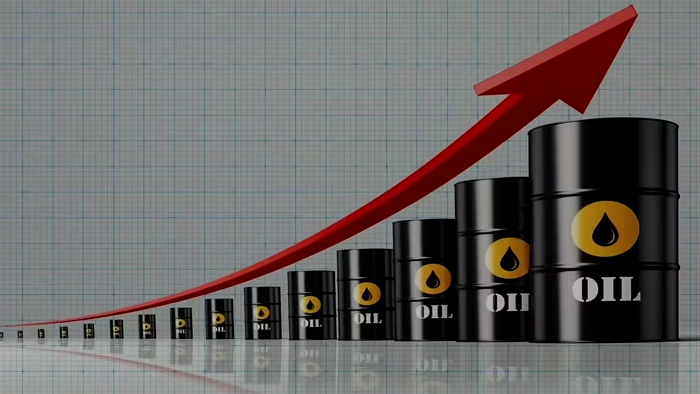 ইরান যুদ্ধে মধ্যপ্রাচ্য সংকট তেলের দাম ১০০ ডলার ছাড়াল