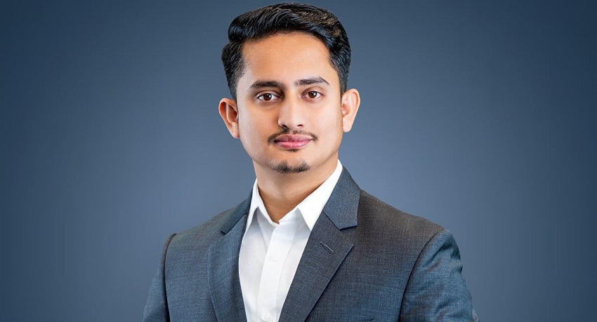 সেনাপ্রধানের ভূয়সী প্রশংসায় সারজিস আলম