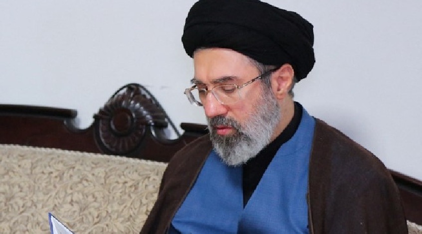 প্রথম বক্তৃতায় সব মার্কিন ঘাঁটি বন্ধের আলটিমেটাম মোজতবা খামেনির