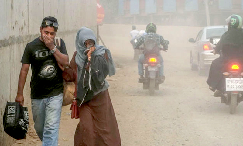 বায়ুদূষণে আজও শীর্ষে ঢাকা, দ্বিতীয় লাহোর