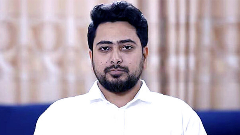 পদত্যাগ করলেন উপদেষ্টা নাহিদ ইসলাম