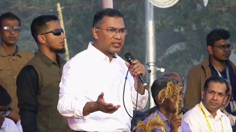 বিএনপি সরকার দুর্নীতিগ্রস্ত হলে আপনাদের দুই মন্ত্রী পদত্যাগ করেনি কেন: তারেক রহমান