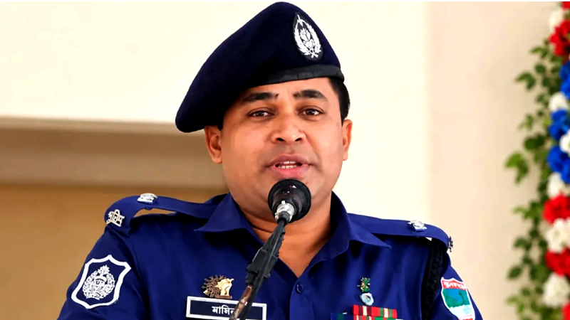 রাষ্ট্রদ্রোহ মামলায় ক্যান্টনমেন্ট থানার সাবেক ওসি রাকিবুল গ্রেপ্তার 