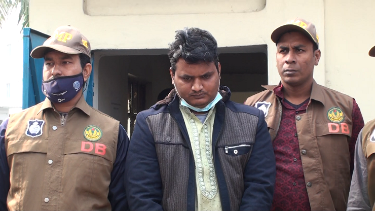 ঋণের টাকা আত্মসাৎ করতে, ঈমামের অপহরণের নাটক!