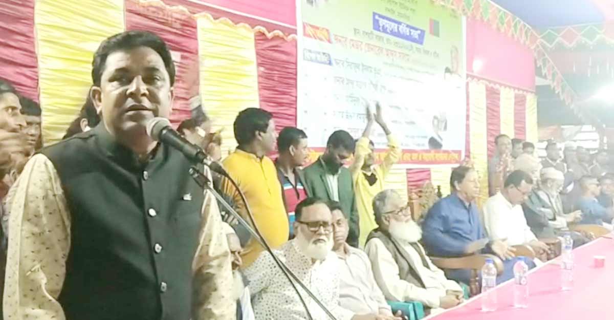 সংসদ সদস্যকে ‘রাতের ভোটের এমপি’বললেন ইউপি চেয়ারম্যান