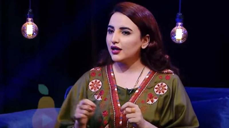 ‘স্বামীর সেবা না করলে নারীদের বিয়ে করা উচিত নয়’