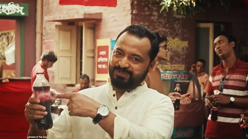 কোকাকোলার ভাইরাল সেই বিজ্ঞাপনটি ফের দেখা যাচ্ছে