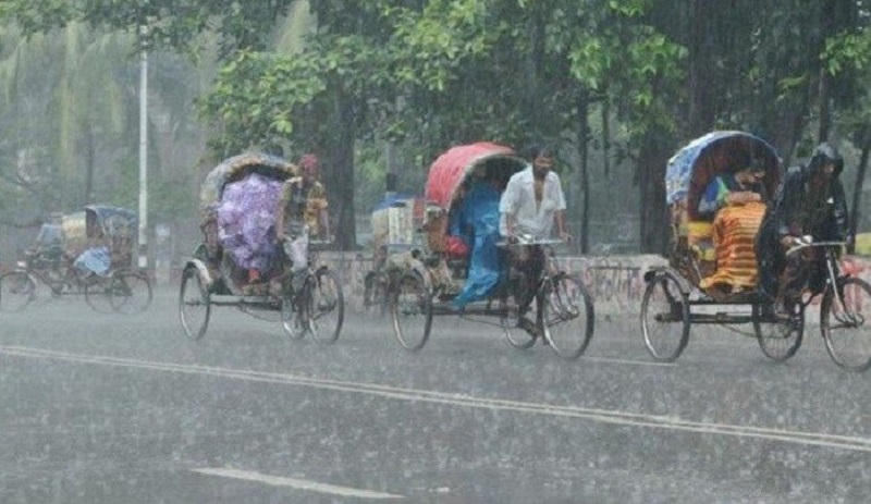 আগামী ৭২ ঘণ্টায় বাড়তে পারে বৃষ্টিপাত