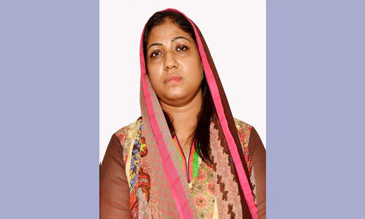 রাষ্ট্রবিরোধী ষড়যন্ত্রের অভিযোগে কনক সারোয়ারের বোন আটক  