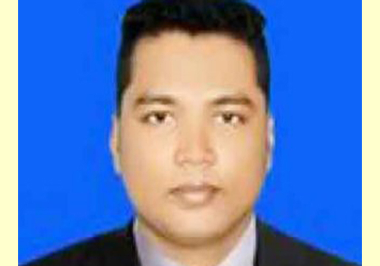 ইন্টারভিউ দিতে গিয়ে মৃত্যু, দাফনের পর এলো চাকরির খবর