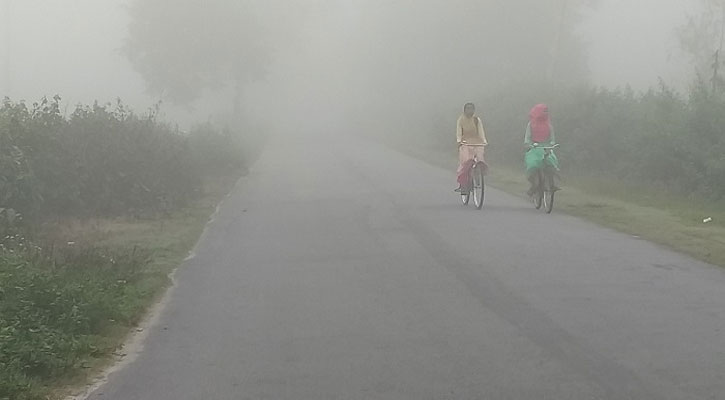 তাপমাত্রা কমছে, বইছে শীতের বাতাস