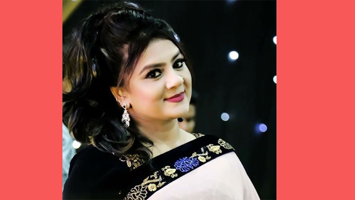 হেলেনার প্রশ্ন পুরুষরা এত খারাপ কেন? 