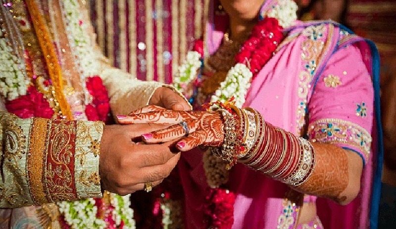 বিয়ের আগে ‘ক্লিয়ারেন্স সার্টিফিকেট’ নেয়ার প্রস্তাব