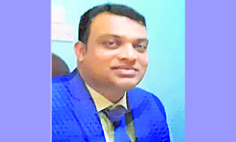 ভূয়া সচিব ধরা, সে বিপুল সম্পত্তির মালিক
