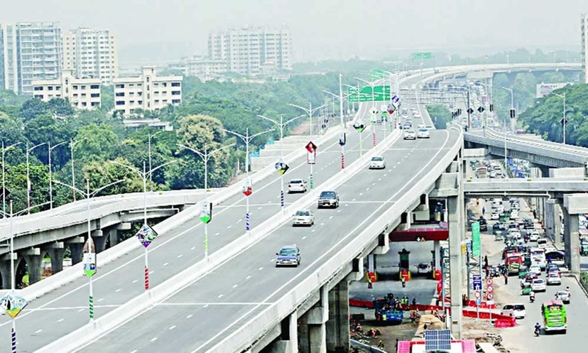 ২৪ ঘণ্টায় এক্সপ্রেসওয়েতে সাড়ে ১৮ লাখ টাকার টোল আদায়