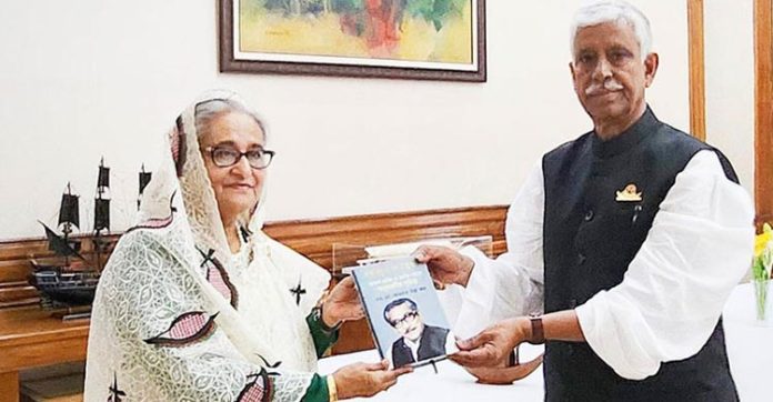 গাজীপুর নগরবাসীর উন্নয়নে সরকারি দায়িত্ব পাচ্ছেন আজমত উল্লা!