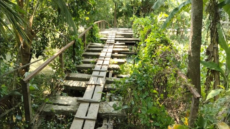 সেতু নয়, সেতুর কঙ্কাল এখন মরণফাঁদ