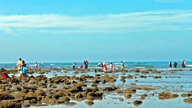 রাজনীতিতে সেন্টমার্টিন কাহিনী
