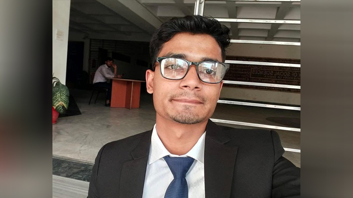 গণধর্ষণের হুমকি: ঢাবি শিক্ষার্থী আলী হুসেন ৬ মাসের জন্য বহিষ্কার