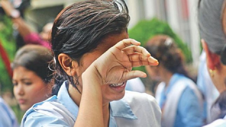 করোনায় কপাল খুলল গতবার ফেল করা সাড়ে ৩ লাখ শিক্ষার্থীর