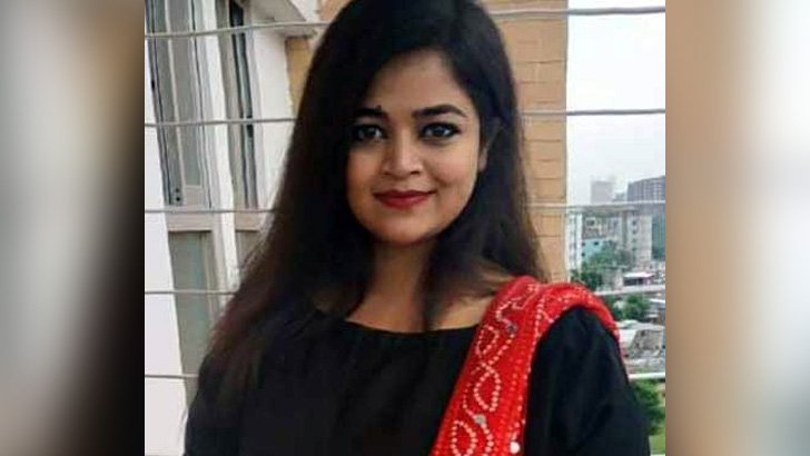 ঢাকা থেকে গিয়ে ছাদ থেকে লাফিয়ে বিশ্ববিদ্যালয় ছাত্রীর আত্মহত্যা