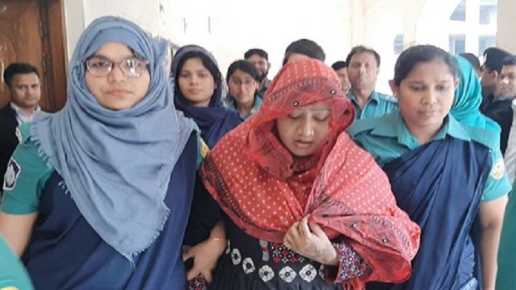 কারাগারের গেট থেকেই মায়ের মরদেহ দেখলেন পাপিয়া